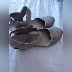 Women’s Taupe Suede Axxiom Wedges with Ankle Strap